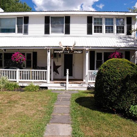 Maple Leaf Lodge Schroon Lake Ngoại thất bức ảnh