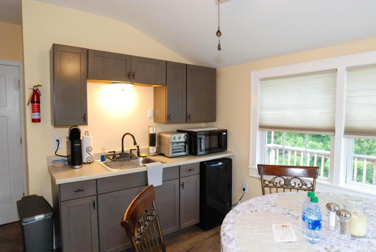 Maple Leaf Lodge Schroon Lake Ngoại thất bức ảnh