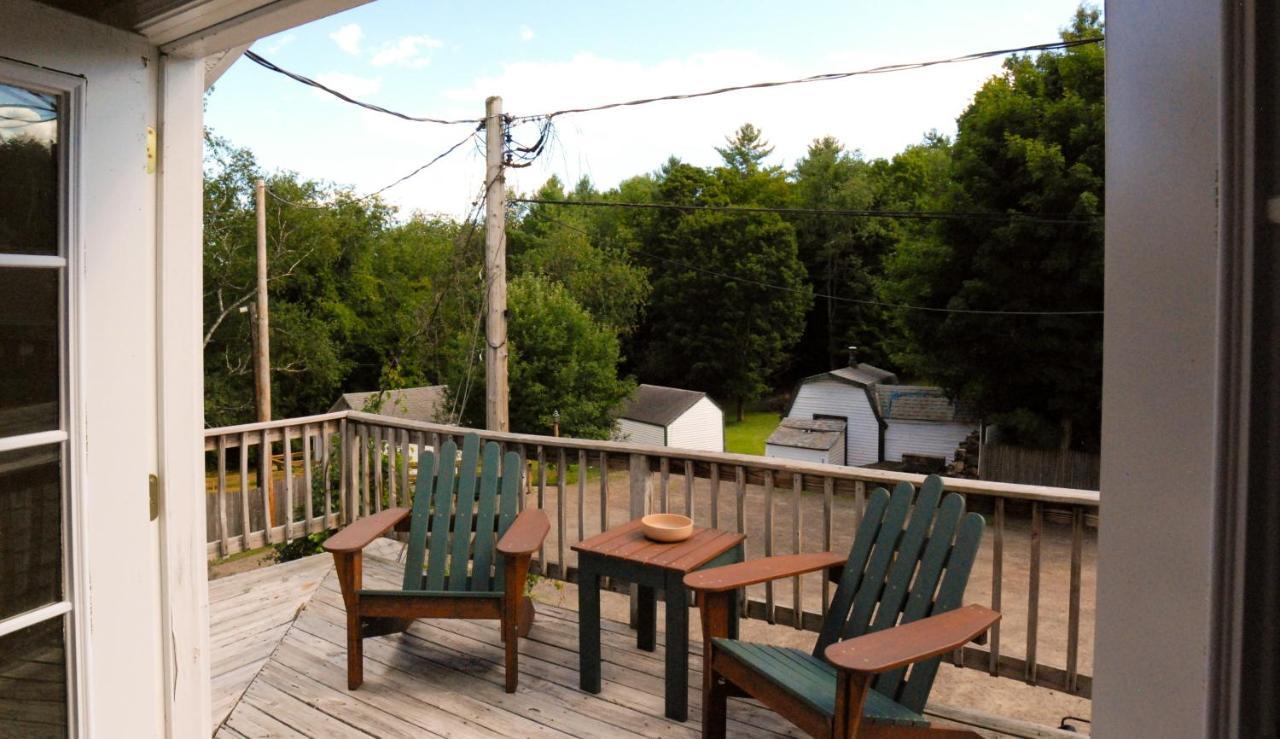 Maple Leaf Lodge Schroon Lake Ngoại thất bức ảnh