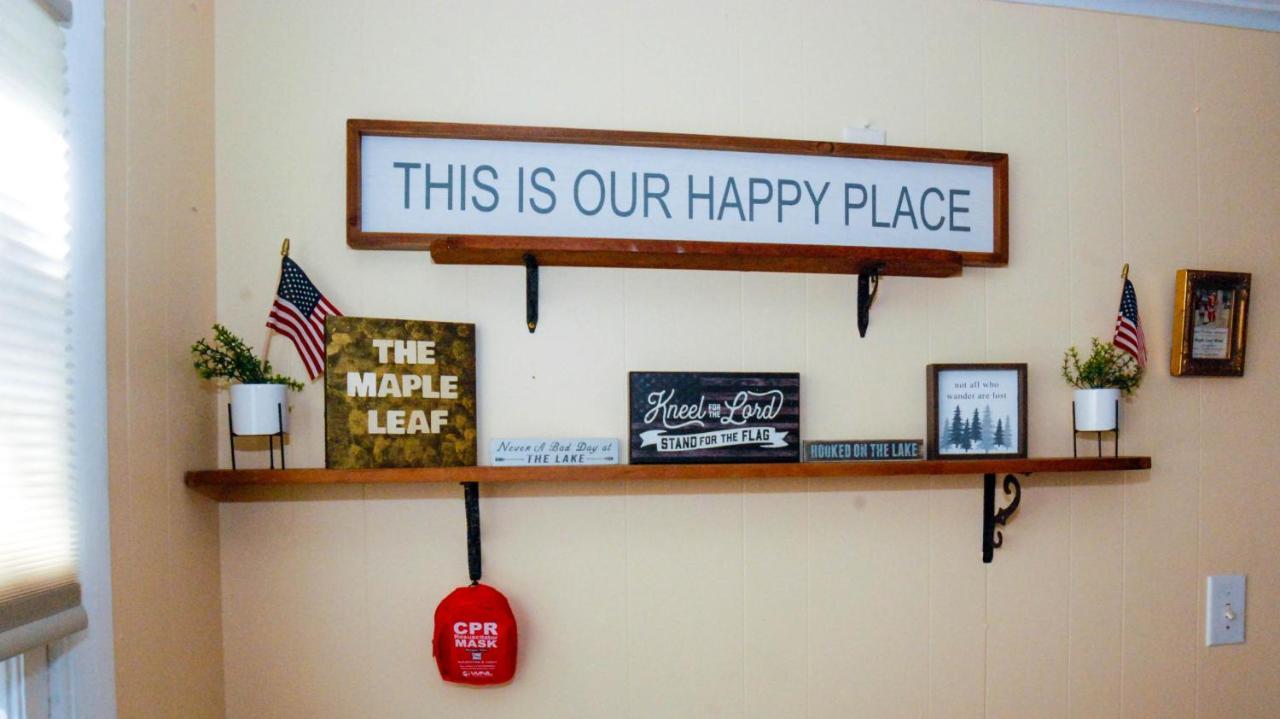 Maple Leaf Lodge Schroon Lake Ngoại thất bức ảnh