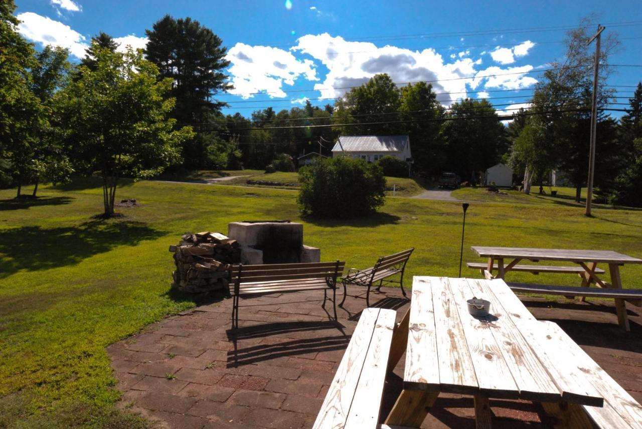 Maple Leaf Lodge Schroon Lake Ngoại thất bức ảnh